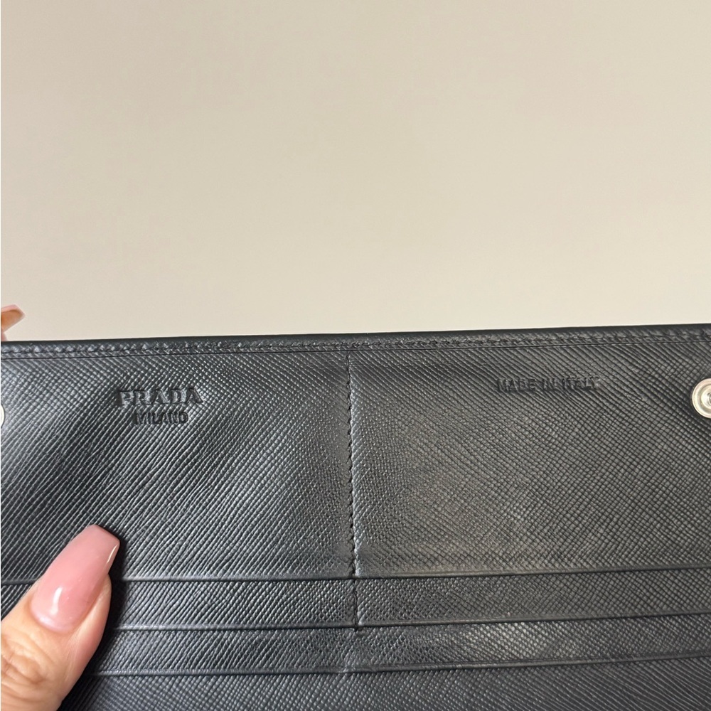 Authentic Prada Saffiano Crossbody Bag Wallet On Chain - Picture 9 of 10